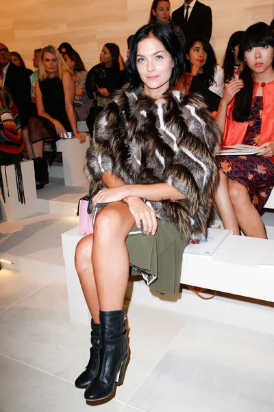 Look 8